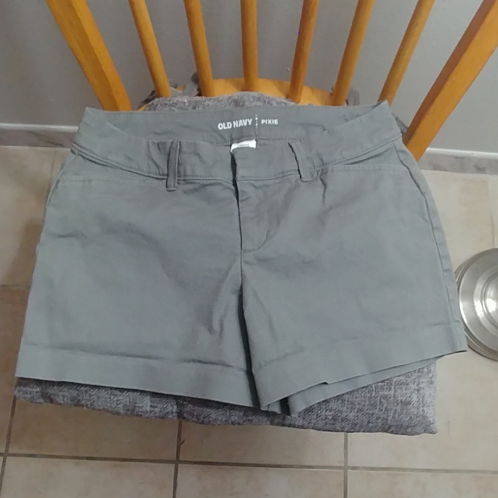 Old Navy Pixie shorts